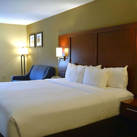Comfort Inn Lancaster At Rockvale Smoketown  Extérieur photo