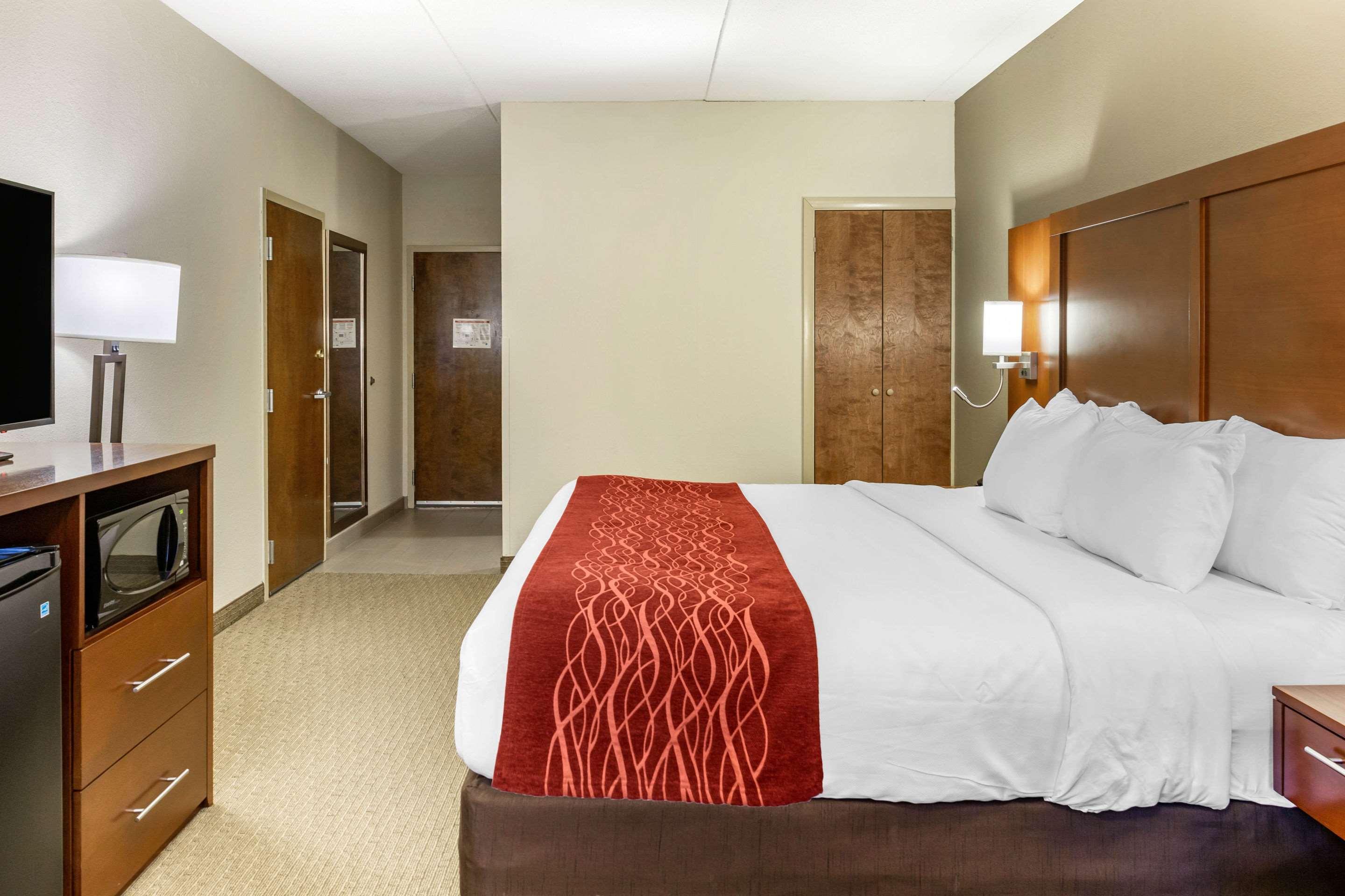 Comfort Inn Lancaster At Rockvale Smoketown  Extérieur photo