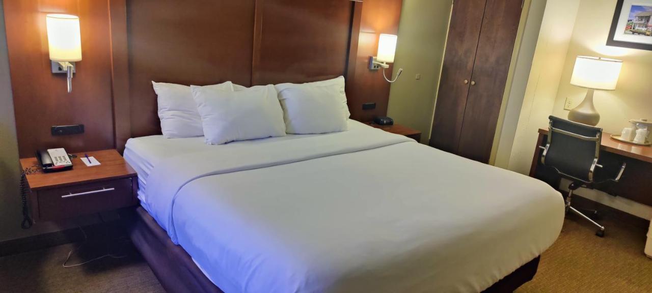 Comfort Inn Lancaster At Rockvale Smoketown  Extérieur photo