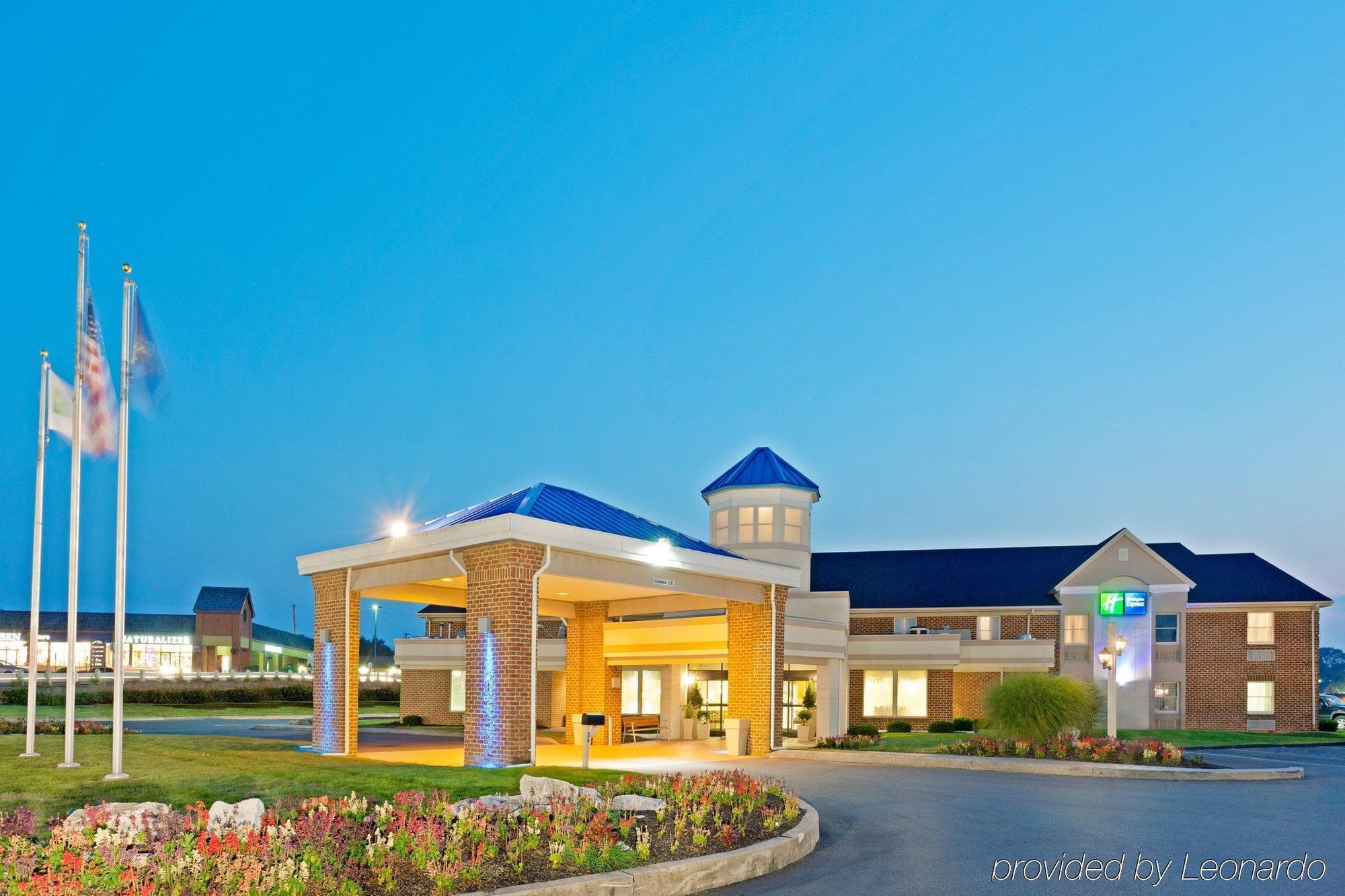 Comfort Inn Lancaster At Rockvale Smoketown  Extérieur photo